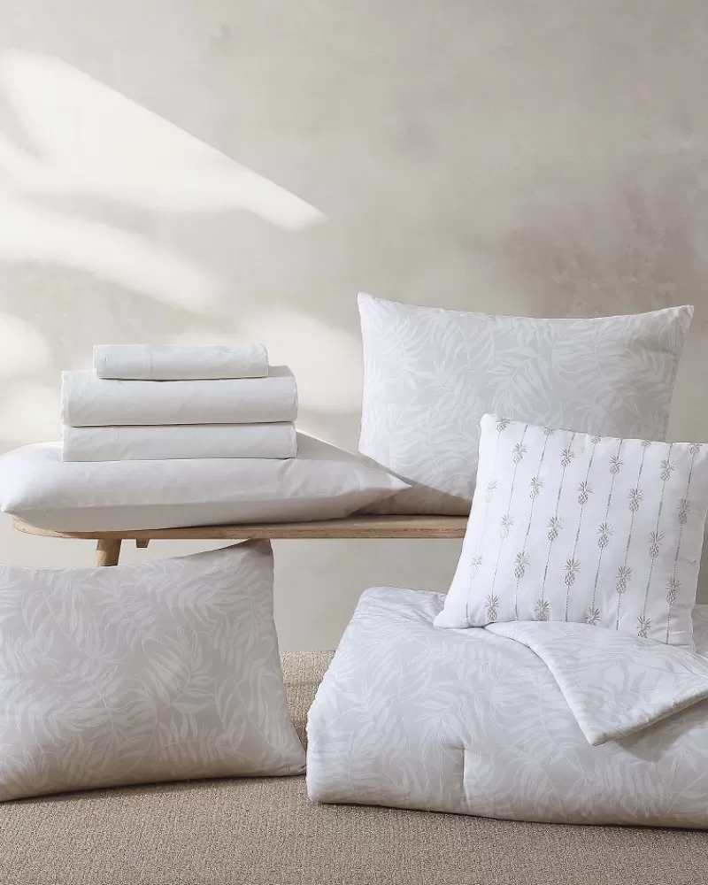 Juego Completo de Ropa de Cama King Size - Diseño Palmeras Tropicales Tommy Bahama (8 Piezas, Algodón Premium)  

Luxury Bedding Set King con Estampado Artístico de Palmeras - Colección Exclusiva Tommy Bahama (8 Elementos)  

Conjunto Cama King 8 Piezas: Estilo Resort con Motivos Botánicos - Tommy Bahama Edición Especial  

Juego de Sábanas Tamaño King con Patrón Palmeras Elegantes - Pack Completo 8 Piezas by Tommy Bahama  

Ropa de Cama Premium King Size: Diseño Exclusivo 