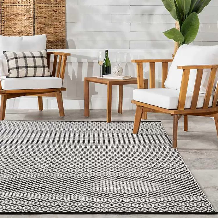 Alfombra de Exterior y Interior con Diseño Celosía Clásico - 1.20x1.80m en Blanco y Negro | Resistente a la Intemperie | Disponible en Kirklands - ¡Precio Imbatible!
