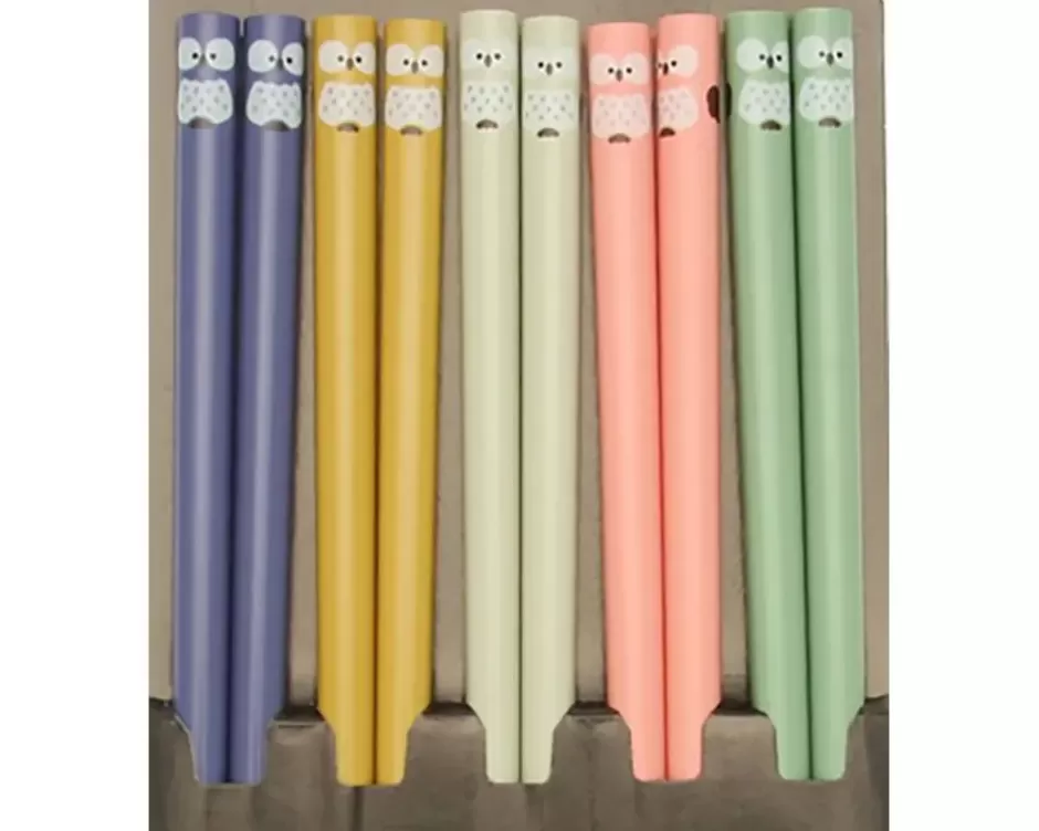 Juego de Palillos MIYA - Familia Búho en Diseño Artesanal 

Palillos Japoneses MIYA con Motivos Nocturnos - Colección Familiar Lechuza 

Set Gourmet MIYA: Palillos Tallados con Familia de Búhos en Estilo Oriental 

Juego de Palillos MIYA Artesanales - Diseño Único Familiar de Lechuzas Asiáticas 

Palillos MIYA Colección Nocturna - Tallados con Escena Familiar de Búhos Orientales