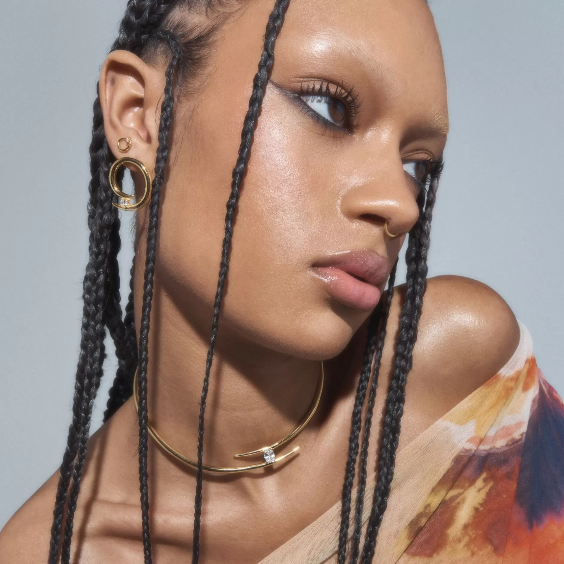 Pendientes Gran Charmeur de Anissa Kermiche - Joyería contemporánea con detalles geométricos para looks elegantes