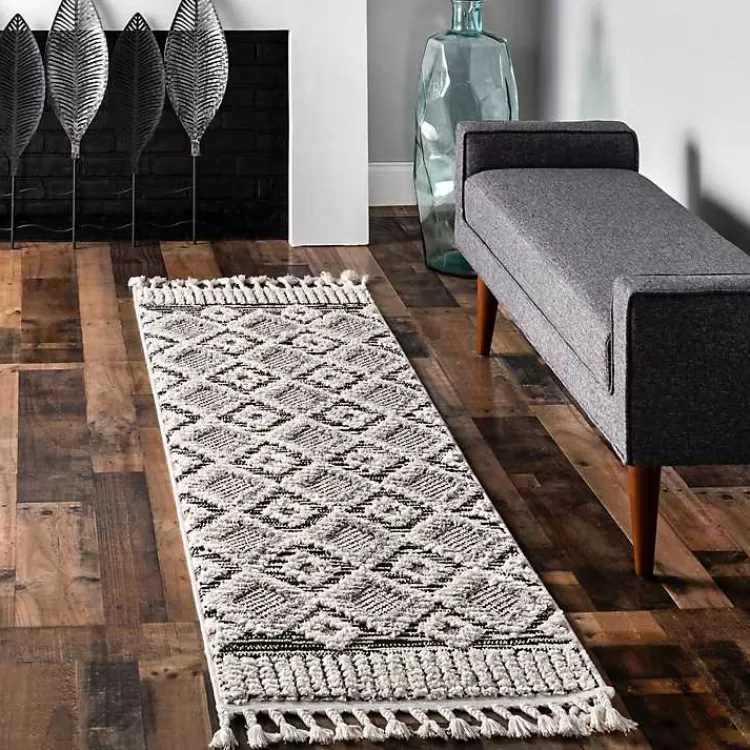 Tapiz Decorativo en Cuadros Grises con Flecos - 1.52x2.13m, Estilo Moderno y Acabado Artesanal | Oferta Exclusiva Kirklands