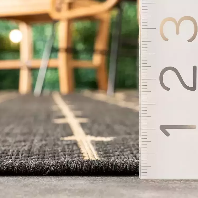 Alfombra Exterior Kendall Gray en Forma de Lágrima Vertical - Tamaño 5x8 Pies | Oferta Impermeable y Duradera | Encuéntrala en Kirklands Home a Precio Accesible
