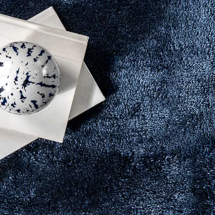 ¡Gran liquidación! Alfombra de felpa lavable azul marino 2.7x1.8m - Hogar Kirklands
🔹Oferta especial🔹 Tapete mullido para salas lavable a máquina, tamaño perfecto 6x9 pies en tono náutico - Colección Hogar
Alfombra peluda lavable color marino para living, medidas XL (180x270cm) - ¡Últimas unidades en Kirklands!
🔹¡Edición limitada!🔹 Cubrepiso extra suave lavable en azul marino, formato gigante 6'x9' - Exclusivo Hogar Kirklands