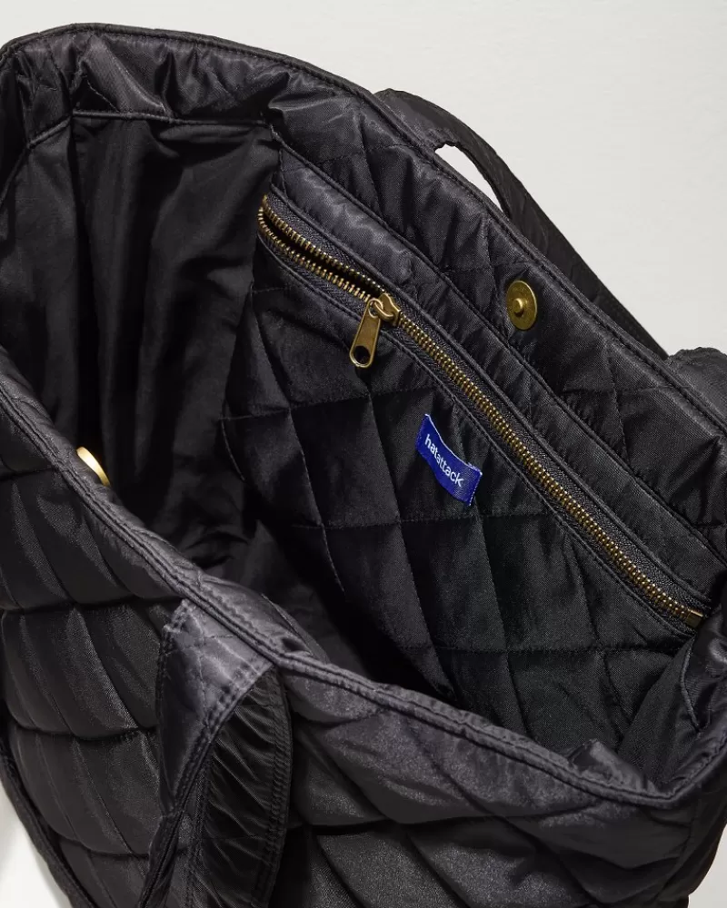 Bolso Weekender Acolchado Tommy Bahama para Mujer - Estilo Isla, Elegancia sin Esfuerzo y Compañera Perfecta de Viaje
