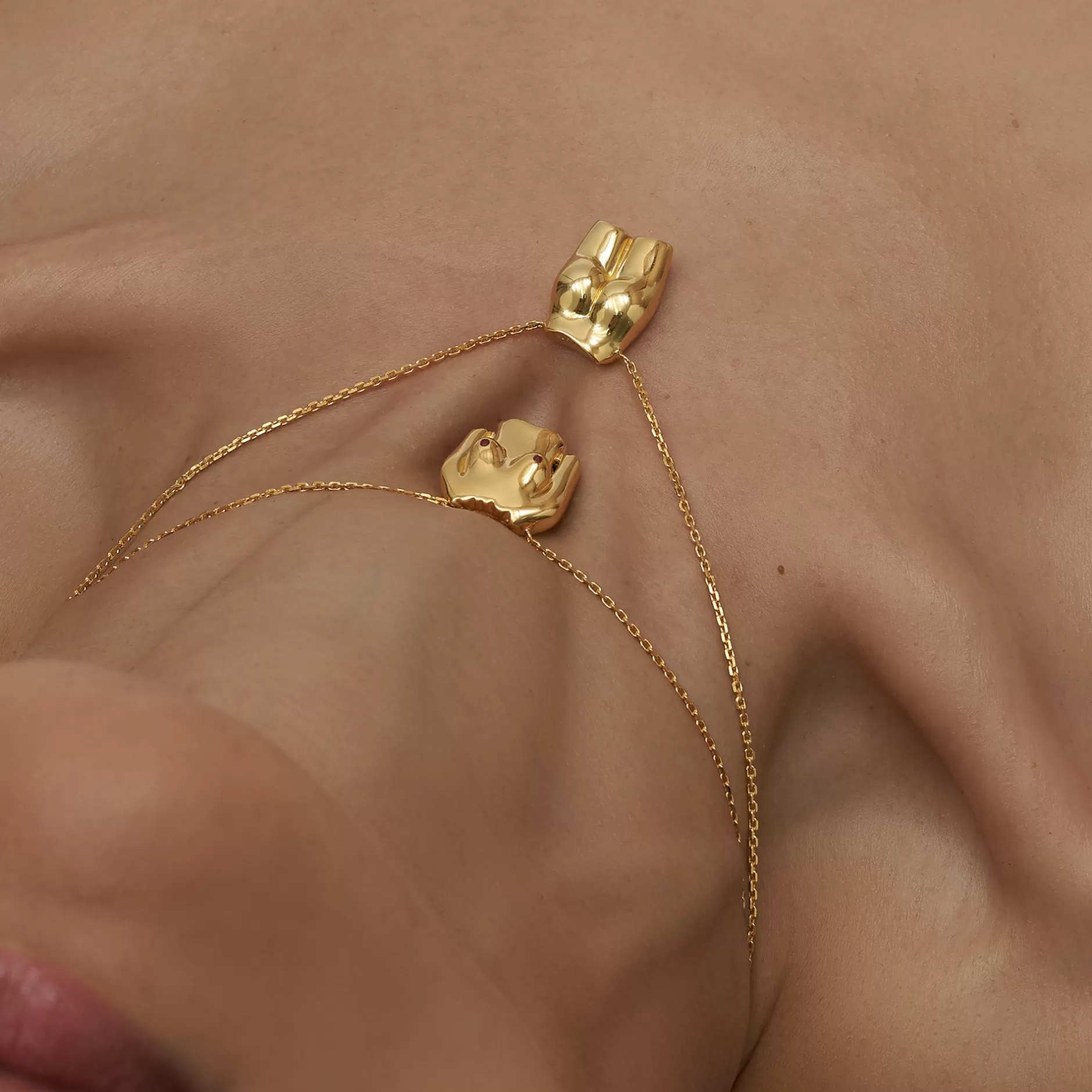 Anissa Kermiche - Collar Pulido con Rubíes 