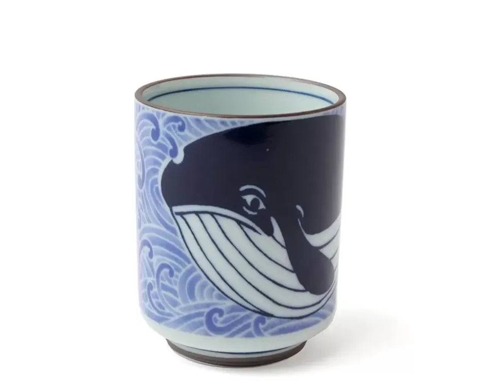 Tazas de Cerámica Artesanal MIYA - Diseño Ballena Azul con Olas Náuticas para Té y Café