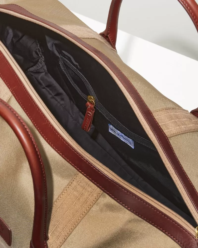 Maletín Tommy Bahama en Tejido Duradero - Bolso de Viaje Ligero con Estilo Caribeño